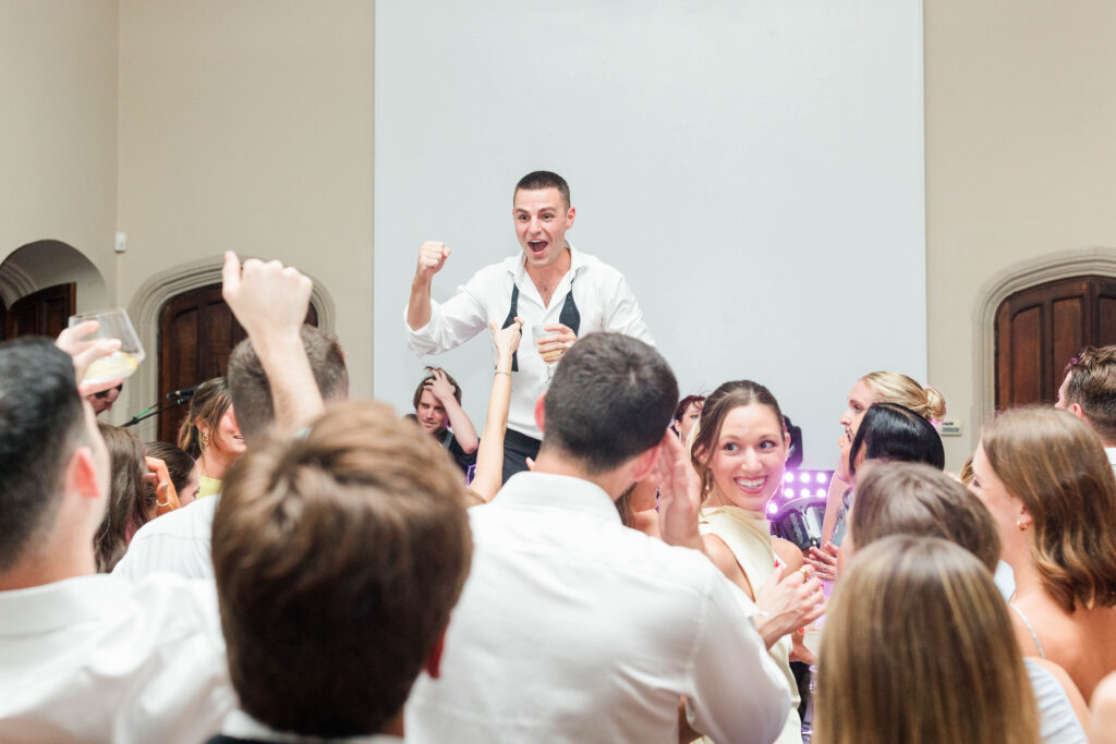 Fall wedding at Branch Museum in Richmond, Virginia.