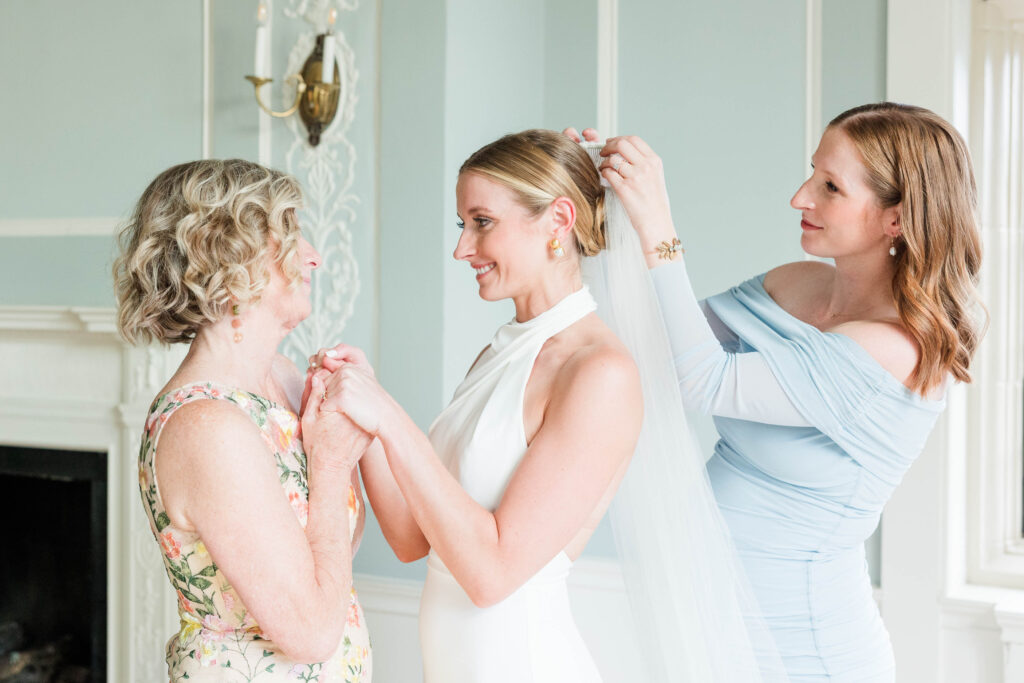 Fall wedding at Branch Museum in Richmond, Virginia.
