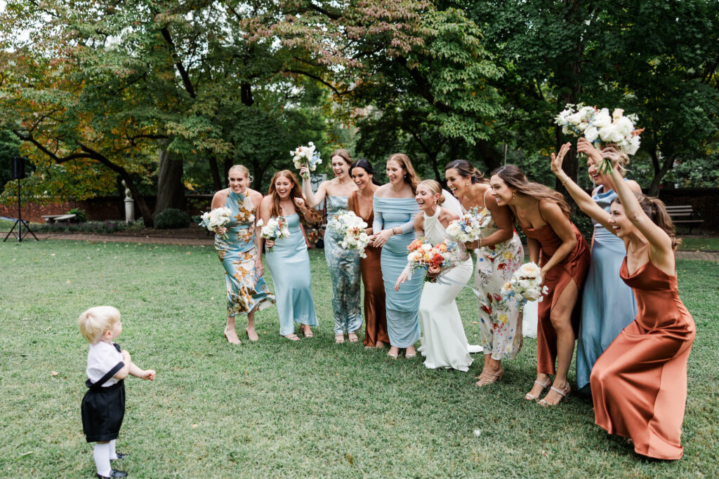 Fall wedding at Branch Museum in Richmond, Virginia.