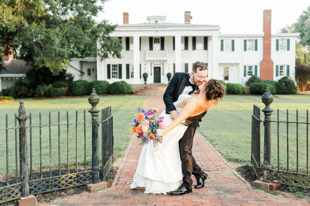 Fall Hollyfield Manor wedding