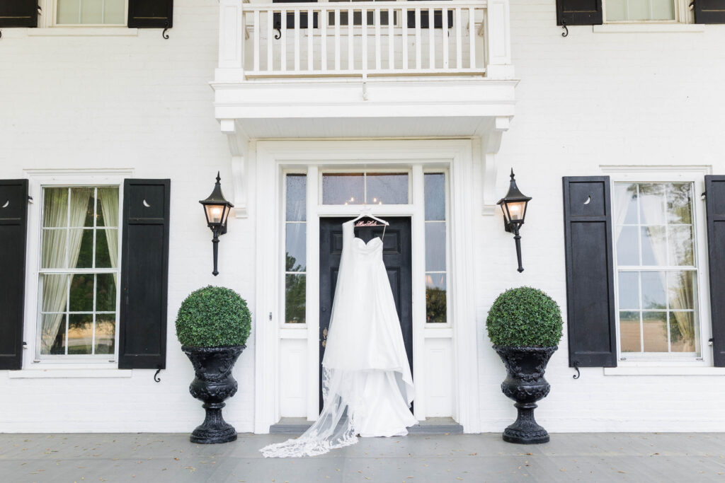 Urban Set Bride dress