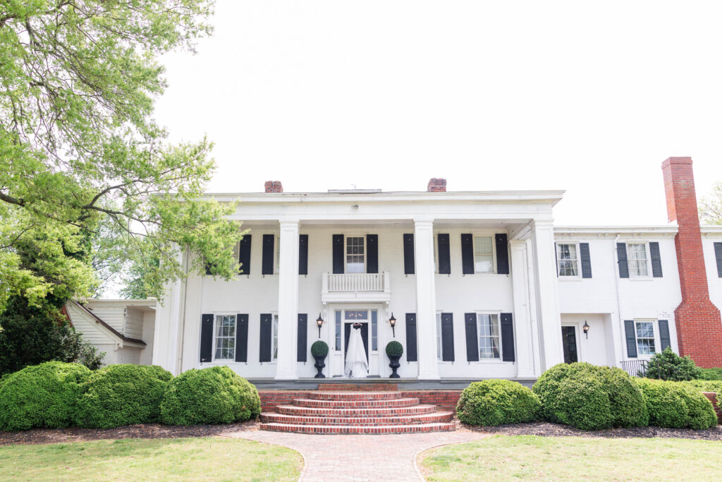 Hollyfield Manor house
