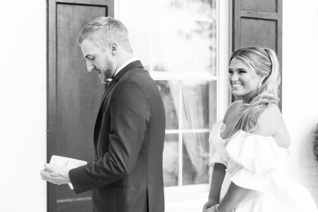 Hollyfield Manor Fall wedding