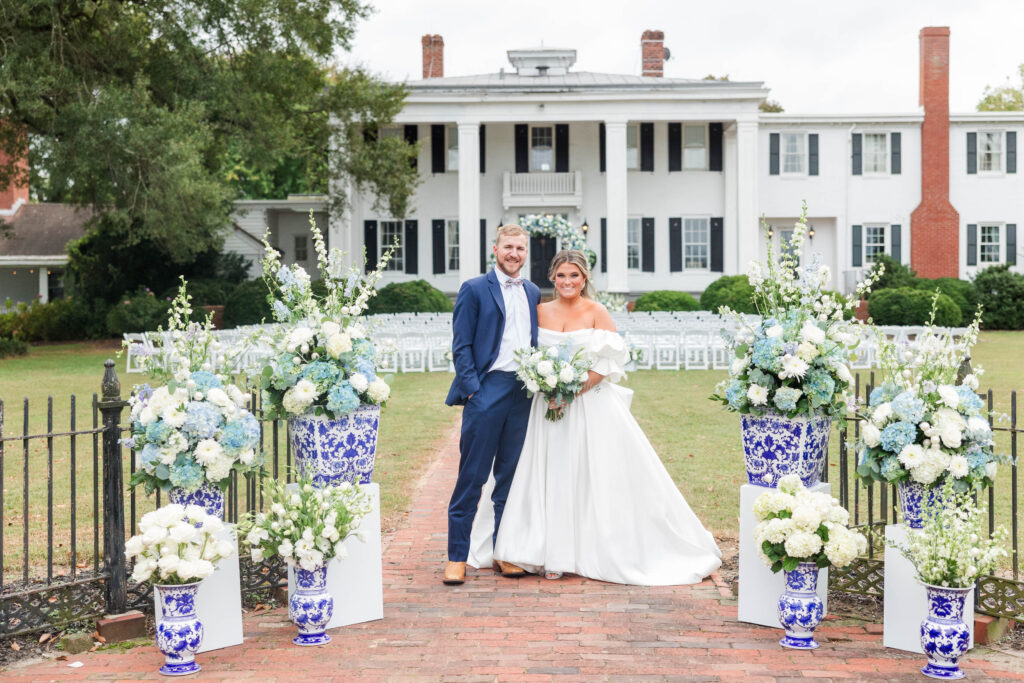 Hollyfield Manor Fall wedding