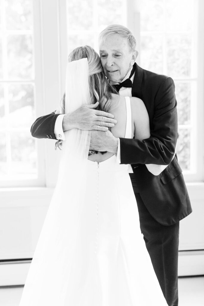 Country Club of Virginia Wedding getting ready