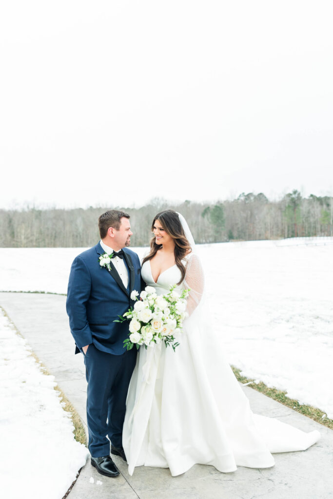 Outlook at Saddle Ridge wedding portraits