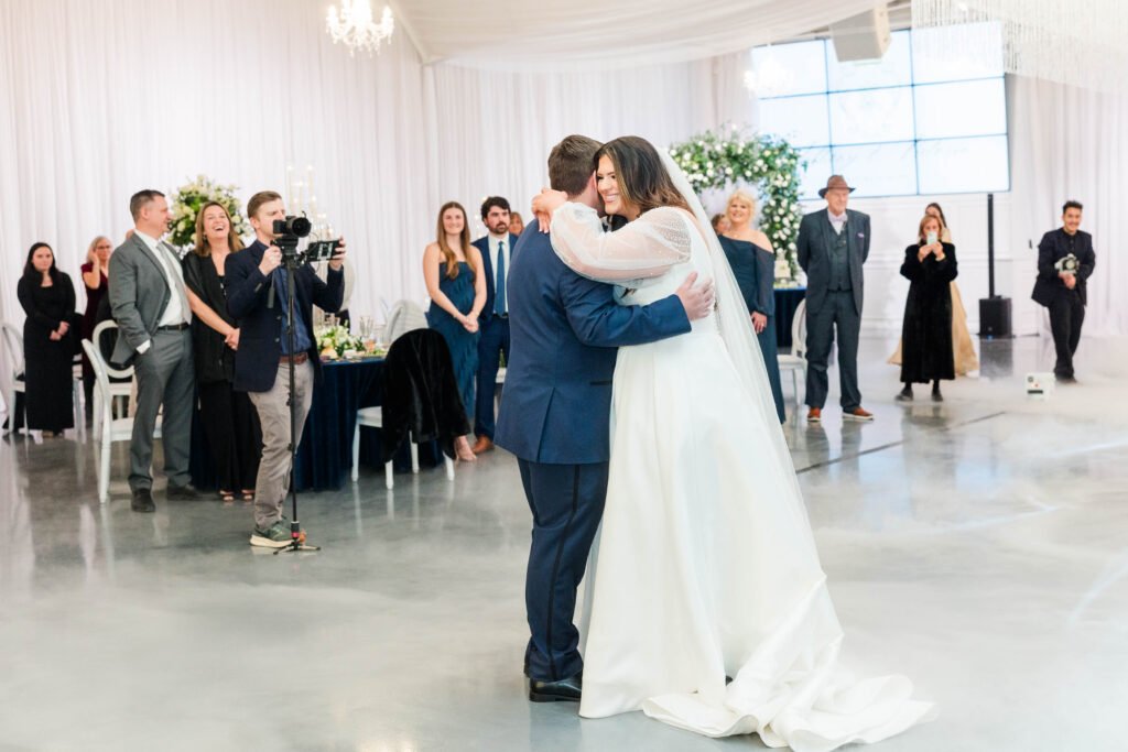 Outlook at Saddle Ridge wedding first dance