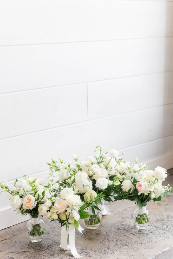 Outlook at Saddle Ridge wedding florals